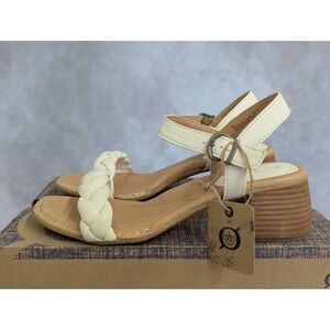 Born Simone Women's Size 9 – White Leather Flats – Slip-On Style(#A23)